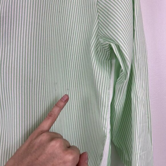 Women's Striped Button Down Shirt Size M Cropped Louse Fit Blouse Green White - Picture 2 of 16
